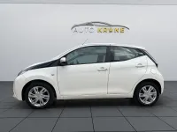 Gebraucht Toyota Aygo X-wave 69 PS (50 kW) 2014 Weiß Kleinwagen