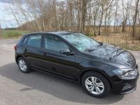 Gebraucht VW Polo 95 PS (69 kW) 2018 Schwarz Kleinwagen