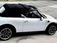 Gebraucht Mini Cooper Cabriolet 122 PS (89 kW) 2010 Weiß Cabrio
