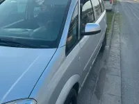 Gebraucht Opel Meriva 101 PS (74 kW) 2005 Silber Van / Kleinbus