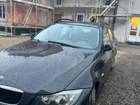 Gebraucht BMW 320 150 PS (110 kW) 2006 Schwarz Limousine