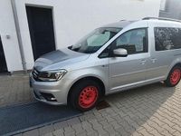 Gebraucht VW Caddy Comfortline 125 PS (91 kW) 2017 Silber Van / Kleinbus