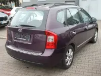 Gebraucht Kia Carens EX 144 PS (105 kW) 2008 Violett Van / Kleinbus