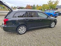 Gebraucht Toyota Avensis 129 PS (94 kW) 2008 Schwarz Kombi