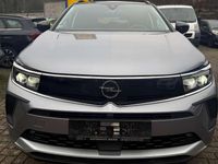 Gebraucht Opel Grandland X Business Elegance 181 PS (133 kW) 2022 Kontrast grau/quarz silber SUV