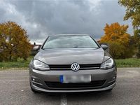 Gebraucht VW Golf VII Highline 122 PS (89 kW) 2014 Grau Limousine