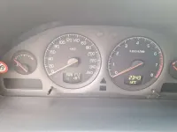 Używany Volvo V70 140 KM (102 kW) 2002 Srebrny Kombi