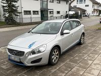 Gebraucht Volvo V60 163 PS (119 kW) 2011 Grau Kombi