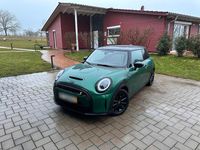 Gebraucht Mini Cooper SE 75 kW (102 PS) 2021 Grün Kleinwagen