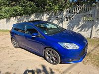 Gebraucht Ford Focus ST 250 PS (183 kW) 2012 Blau Limousine