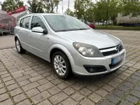 Usata Opel Astra 105 CV (77 kW) 2006 Argento Berlina