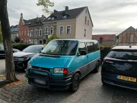Gebraucht VW T4 104 PS (76 kW) 1994 Andere farben Van