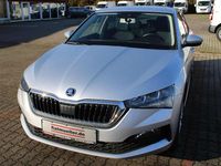 Gebraucht Skoda Scala Ambition 116 PS (85 kW) 2019 Brilliantsilber metallic Kleinwagen