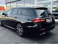 Gebraucht Mercedes E300 AMG 194 PS (142 kW) 2021 Schwarz Kombi