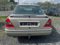 Gebraucht Mercedes C250 Elegance 150 PS (110 kW) 1996 Gold Limousine