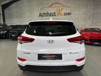 Gebraucht Hyundai Tucson Passion 132 PS (97 kW) 2018 Weiß SUV