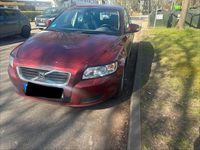 Gebraucht Volvo V50 136 PS (100 kW) 2010 Rot Kombi