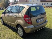 Gebraucht Mercedes A150 Elegance 95 PS (69 kW) 2006 Gold Van / Kleinbus
