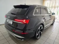 Gebraucht Audi SQ7 Sport 435 PS (319 kW) 2020 Schwarz SUV
