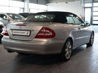 Gebraucht Mercedes CLK500 306 PS (225 kW) 2003 Silber Cabrio