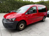Używany VW Caddy 102 KM (75 kW) 2018 Czerwony Minivan