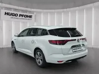 Gebraucht Renault Mégane IV Intens 140 PS (102 kW) 2021 Weiß Limousine
