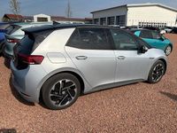 Gebraucht VW ID.3 Pro Performance 150 kW (204 PS) 2022 Scale silver metallic Kleinwagen