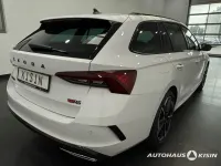 Gebraucht Skoda Octavia RS 200 PS (147 kW) 2024 Weiß Kombi