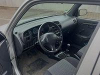 Gebraucht Daihatsu Cuore 58 PS (42 kW) 2003 Silber Kleinwagen