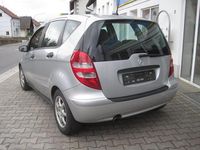 Gebraucht Mercedes A150 95 PS (69 kW) 2007 Silber Limousine