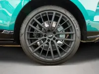 Neu Aston Martin DBX 727 PS (534 kW) 2026 Grün SUV