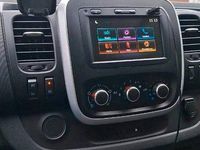 Gebraucht Renault Trafic 145 PS (106 kW) 2019 Weiß Van / Kleinbus