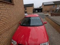 Gebraucht VW Polo Basis 50 PS (36 kW) 2000 Rot Limousine