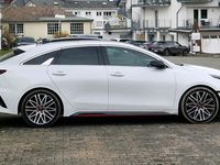 Gebraucht Kia ProCeed Comfort 204 PS (150 kW) 2022 Weiß Kombi