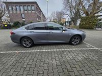 Gebraucht Opel Insignia Dynamic 165 PS (121 kW) 2018 Grau Kleinwagen