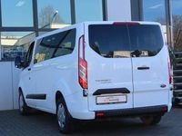 Gebraucht Ford Transit Custom 203 PS (149 kW) 2019 Weiß Van / Kleinbus