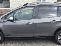 Gebraucht Peugeot 2008 Style 82 PS (60 kW) 2018 Grau SUV
