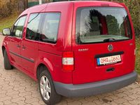 Gebraucht VW Caddy Team 80 PS (58 kW) 2010 Rot Van / Kleinbus
