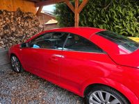 Gebraucht Opel Astra Cabriolet 84 PS (61 kW) 2008 Rot Cabrio