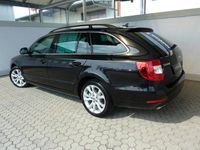 Gebraucht Skoda Superb Exclusive 140 PS (102 kW) 2014 Schwarz metallic Kombi