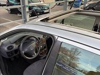 Gebraucht Mercedes A140 Avantgarde 82 PS (60 kW) 2000 Grau Van / Kleinbus