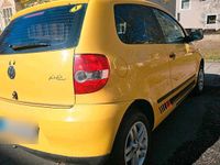 Gebraucht VW Fox 56 PS (41 kW) 2006 Gelb Kleinwagen