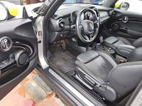 Gebraucht Mini Cooper SE 135 kW (184 PS) 2023 Silber Kleinwagen