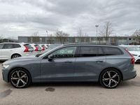 Gebraucht Volvo V60 Ultimate 455 PS (334 kW) 2022 Thunder grey Kombi