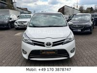 Gebraucht Toyota Verso Skyview Edition 111 PS (81 kW) 2016 Weiß Van / Kleinbus