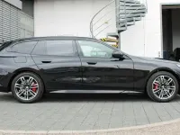 Neu BMW 520 M Sport 197 PS (144 kW) 2026 Schwarz Kombi