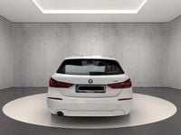 Gebraucht BMW 118 Advantage 136 PS (100 kW) 2023 Weiß Kleinwagen