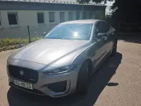 Gebraucht Jaguar XE R-Dynamic 179 PS (131 kW) 2020 Grau Limousine