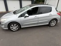 Gebraucht Peugeot 308 150 PS (110 kW) 2010 Silber Limousine