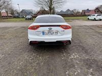 Gebraucht Kia Stinger GT-Line 200 PS (147 kW) 2019 Weiß Kleinwagen